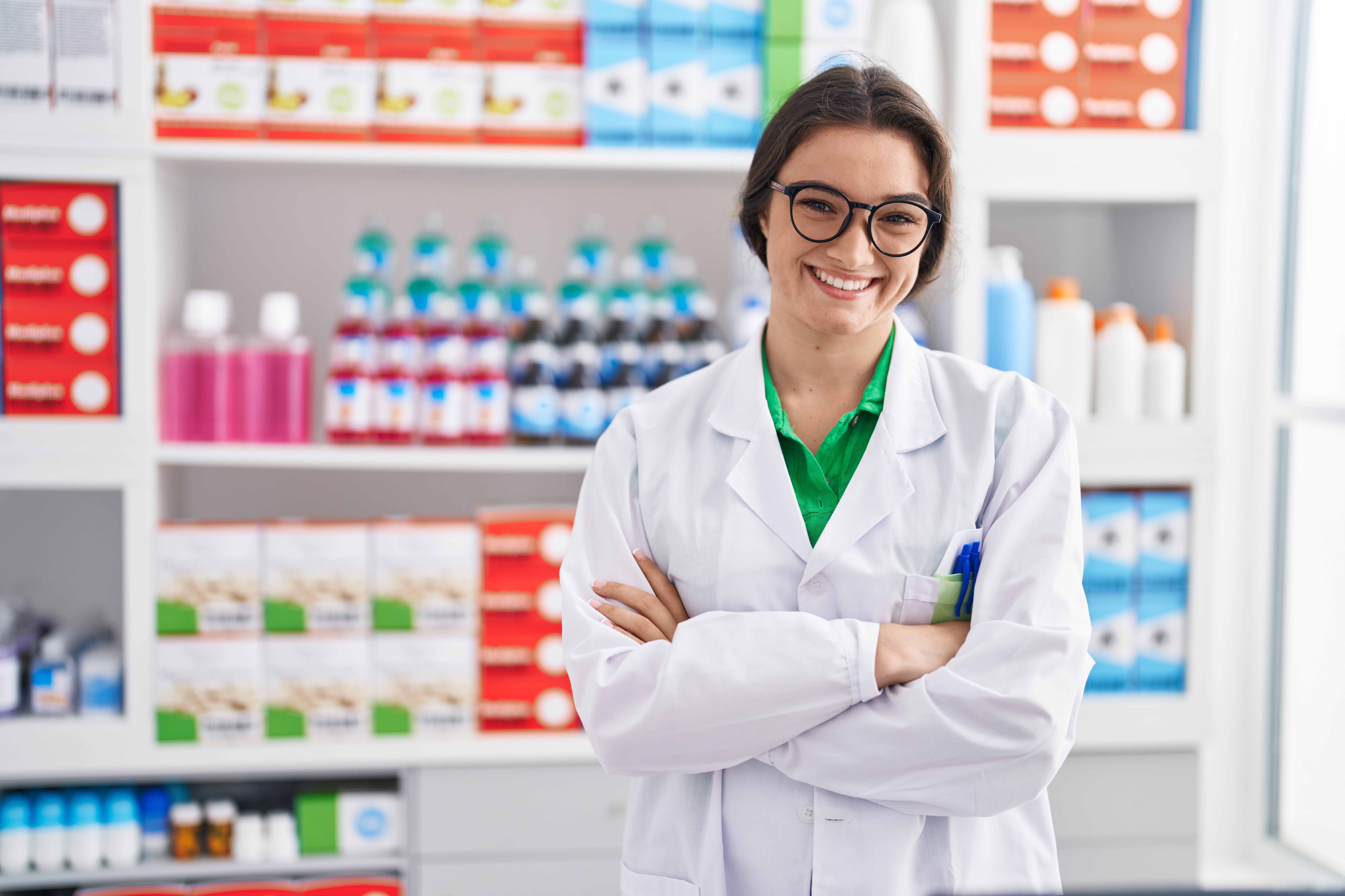 Pharma Market Mission - pharmacist assisting a customer